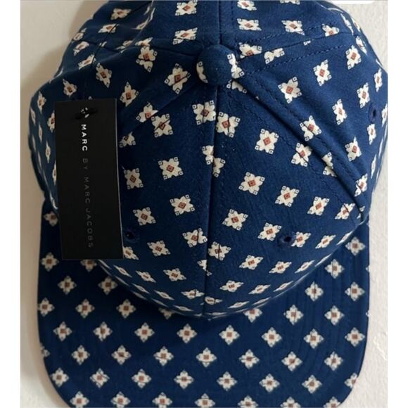 MARC BY MARC JACOBS Unisex Indigo Print Adjustable Leather Strap NWT - Picture 3 of 7